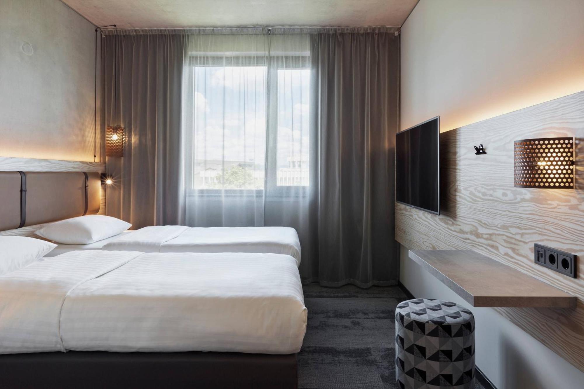 Hotel Moxy Frankfurt Airport Kelsterbach Zewnętrze zdjęcie