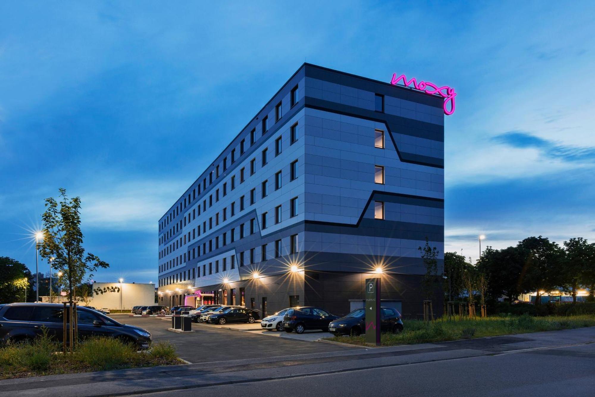 Hotel Moxy Frankfurt Airport Kelsterbach Zewnętrze zdjęcie